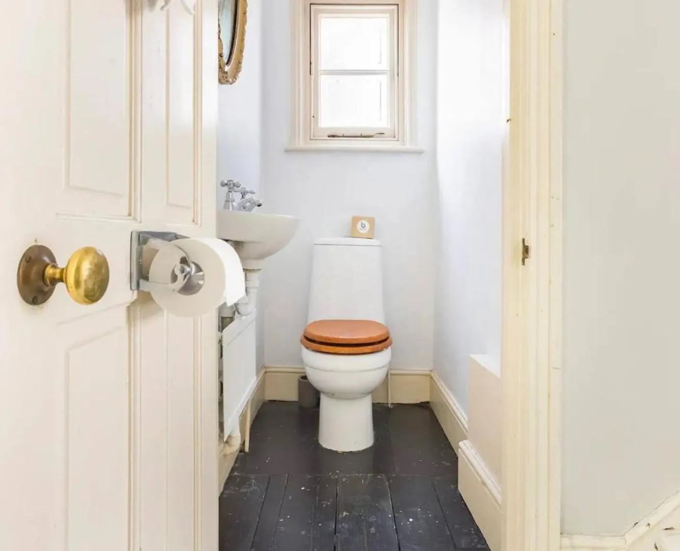 Beautiful Victorian London Townhouse - 5 Bedrooms 0*,  United Kingdom