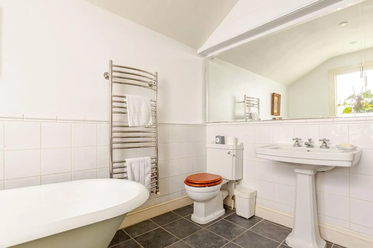 Beautiful Victorian London Townhouse - 5 Bedrooms United Kingdom