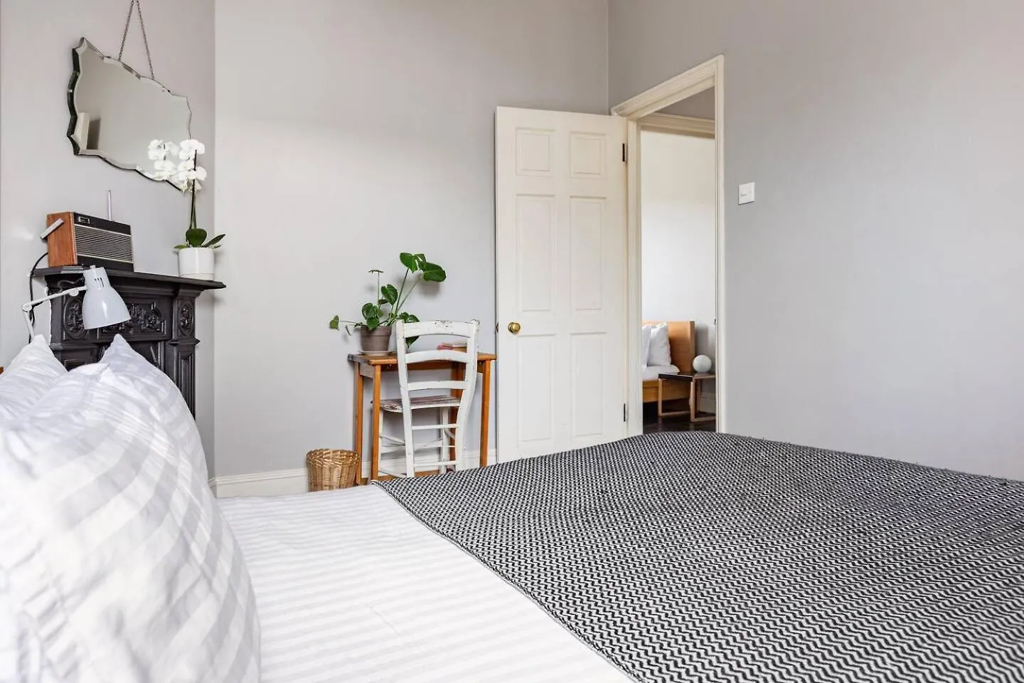 Beautiful Victorian London Townhouse - 5 Bedrooms
